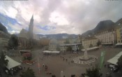 Archiv Foto Webcam Bozen - Panorama Waltherplatz 13:00
