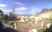 Archiv Foto Webcam Bozen - Panorama Waltherplatz 09:00