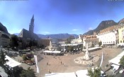 Archiv Foto Webcam Bozen - Panorama Waltherplatz 11:00