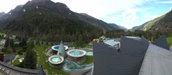 Archiv Foto Webcam Längenfeld: Blick auf Aqua Dome 13:00