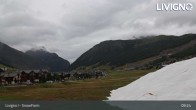 Archiv Foto Webcam Snowfarm Livigno 08:00