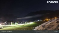 Archived image Webcam Livigno: View Snowfarm 00:00