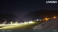 Archived image Webcam Livigno: View Snowfarm 02:00