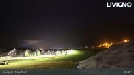 Archived image Webcam Livigno: View Snowfarm 04:00
