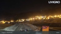 Archived image Webcam Livigno: View Snowfarm 02:00