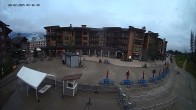 Archiv Foto Webcam Revelstoke Mountain Resort Village 06:00