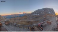 Archived image Webcam Schatzalp - Strela Ski Resort 17:00