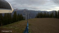 Archiv Foto Webcam Panorama Mountain: Mile 1 Express Lift 04:00