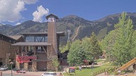 Archived image Webcam Tram Station Jackson Hole Mountain Resort 11:00