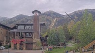 Archived image Webcam Tram Station Jackson Hole Mountain Resort 11:00