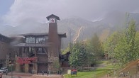 Archived image Webcam Tram Station Jackson Hole Mountain Resort 13:00