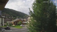 Archiv Foto Webcam Zentrum Les Gets - Blick zur Mont Chery Piste 17:00