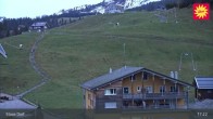 Archiv Foto Webcam Blick ins Bergdorf Stoos 04:00