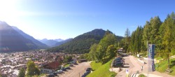 Archived image Webcam Mittenwald - Kranzberg chair lift 09:00