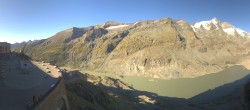 Archived image Webcam Großglockner High Alpine Road - Kaiser Franz Josefs Höhe 07:00