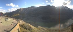 Archived image Webcam Großglockner High Alpine Road - Kaiser Franz Josefs Höhe 17:00