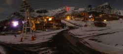 Archived image Webcam Les 3 Vallées - Base station Val Thorens 23:00