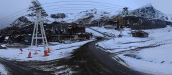 Archived image Webcam Les 3 Vallées - Base station Val Thorens 07:00