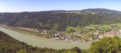 Archiv Foto Webcam Donaublick Penzenstein bei Engelhartszell 09:00