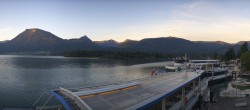 Archived image Webcam Wolfgangsee: jetty and rack railway station 05:00