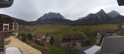 Archiv Foto Webcam Hotel Post Lermoos: Zugspitze 12:00