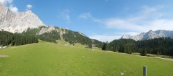 Archived image Webcam Ehrwalder Alm - Panorama 15:00