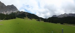 Archived image Webcam Ehrwalder Alm - Panorama 11:00