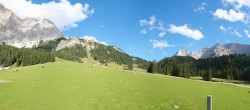 Archived image Webcam Ehrwalder Alm - Panorama 15:00