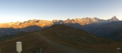 Archiv Foto Webcam Cervino Ski Paradise: Skigebiet Chamois 06:00