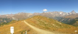 Archiv Foto Webcam Cervino Ski Paradise: Skigebiet Chamois 09:00