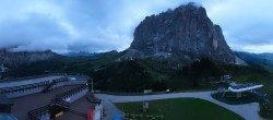 Archiv Foto Webcam Gröden: Bergstation Ciampinoi 19:00
