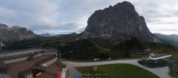 Archived image Webcam Val Gardena: Top station Ciampinoi 17:00