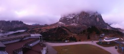 Archived image Webcam Val Gardena: Top station Ciampinoi 05:00