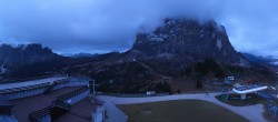 Archiv Foto Webcam Gröden: Bergstation Ciampinoi 05:00