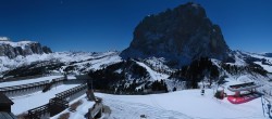 Archived image Webcam Val Gardena: Top station Ciampinoi 01:00