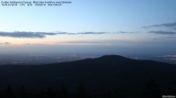 Archiv Foto Webcam Feldberg - Blick über Frankfurt nach Südosten 05:00