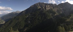 Archiv Foto Webcam Courmayeur - Checrouit Panorama 17:00