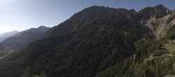 Archiv Foto Webcam Courmayeur - Checrouit Panorama 09:00