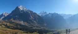 Archived image Webcam Grindelwald First midway station 13:00
