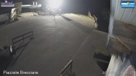 Archived image Webcam Campo Felice - base station chairlift Brecciara (Italy) 03:00