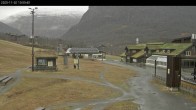 Archived image Webcam Myrkdalen Hotel at base station chair lift Myrkdalsekspressen 09:00