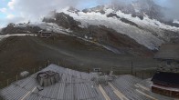 Archived image Webcam Saas Fee - Längfluh chair lift 05:00