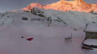 Archived image Webcam Saas Fee - Längfluh chair lift 06:00