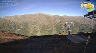 Archived image Webcam Prali Ski Resort - Bric Rond (2540 m) 08:00