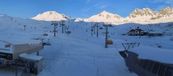 Archived image Webcam Samnaun Alp Trida: Base Station Viderjoch 07:00