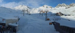 Archived image Webcam Samnaun Alp Trida: Base Station Viderjoch 09:00