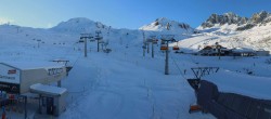 Archived image Webcam Samnaun Alp Trida: Base Station Viderjoch 13:00