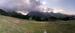 Archiv Foto Webcam Arêches Beaufort - Le Cuvy 17:00