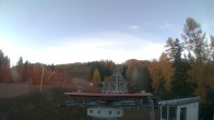 Archived image Webcam Petzen - Base Station Chair Lift 06:00