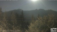 Archived image Webcam Cerreto Laghi Ski Resort - Passo del Cerreto - Monte La Nuda 23:00